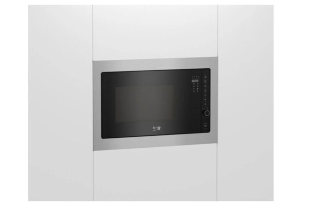 Beko mikrotalasna BMGB 25332 BG ugradna pećnica ugrađena u beli kuhinjski element