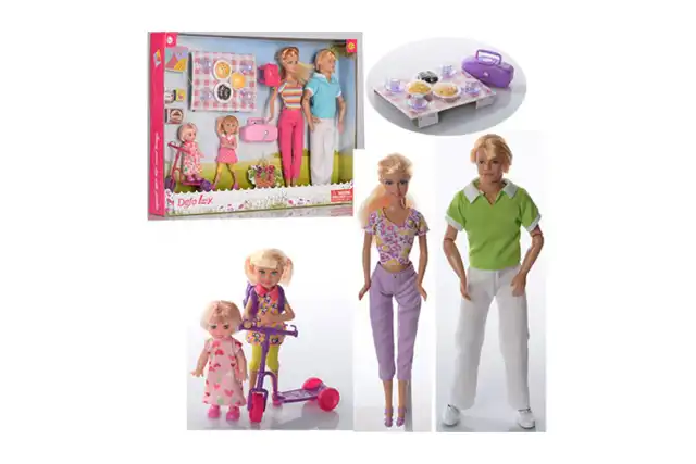 Lutke - Defa lucy Lutka porodica na izletu 8301