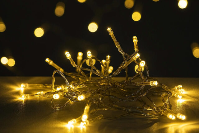 Novogodišnja rasveta Opviq LED traka X 01